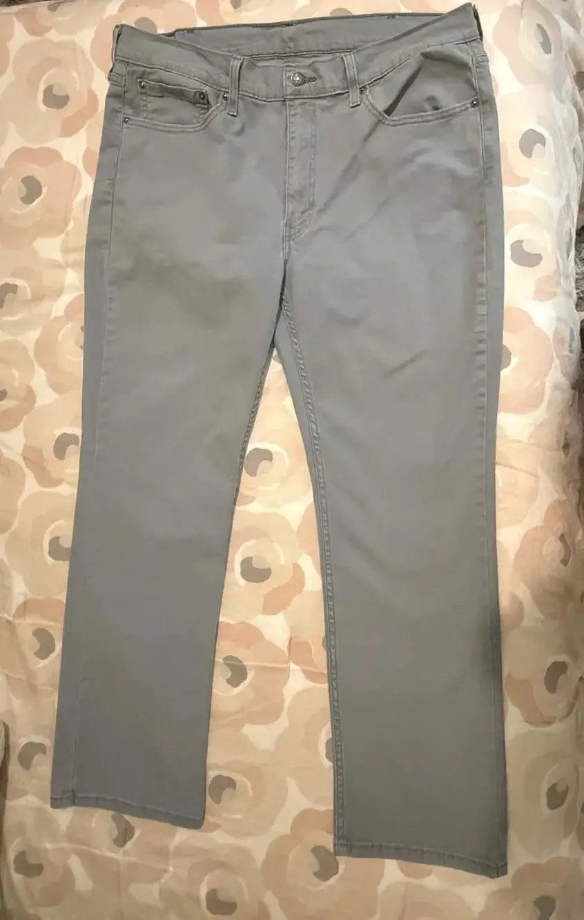 Levi's Men's 514 Straight Fit Pants, Grey, Size W38 L30